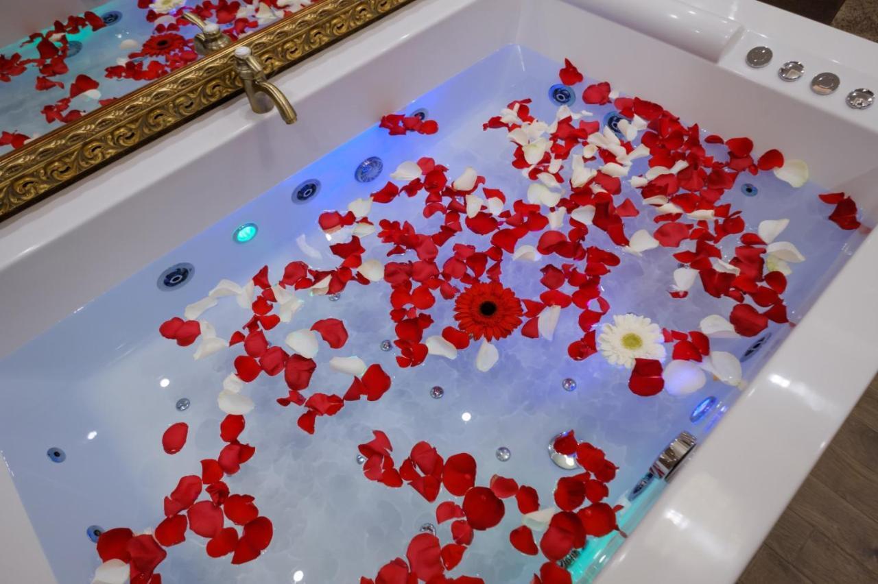 Business Jacuzzi Апартаменты Белград