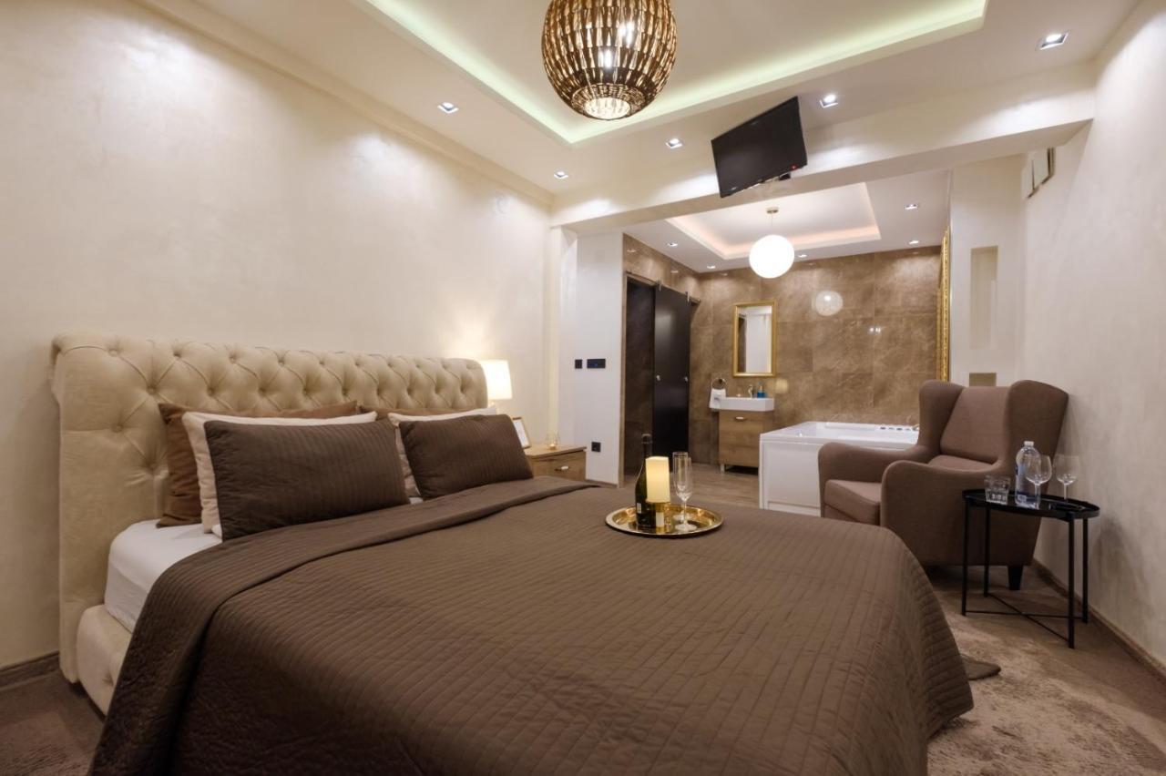 Business Jacuzzi Апартаменты *