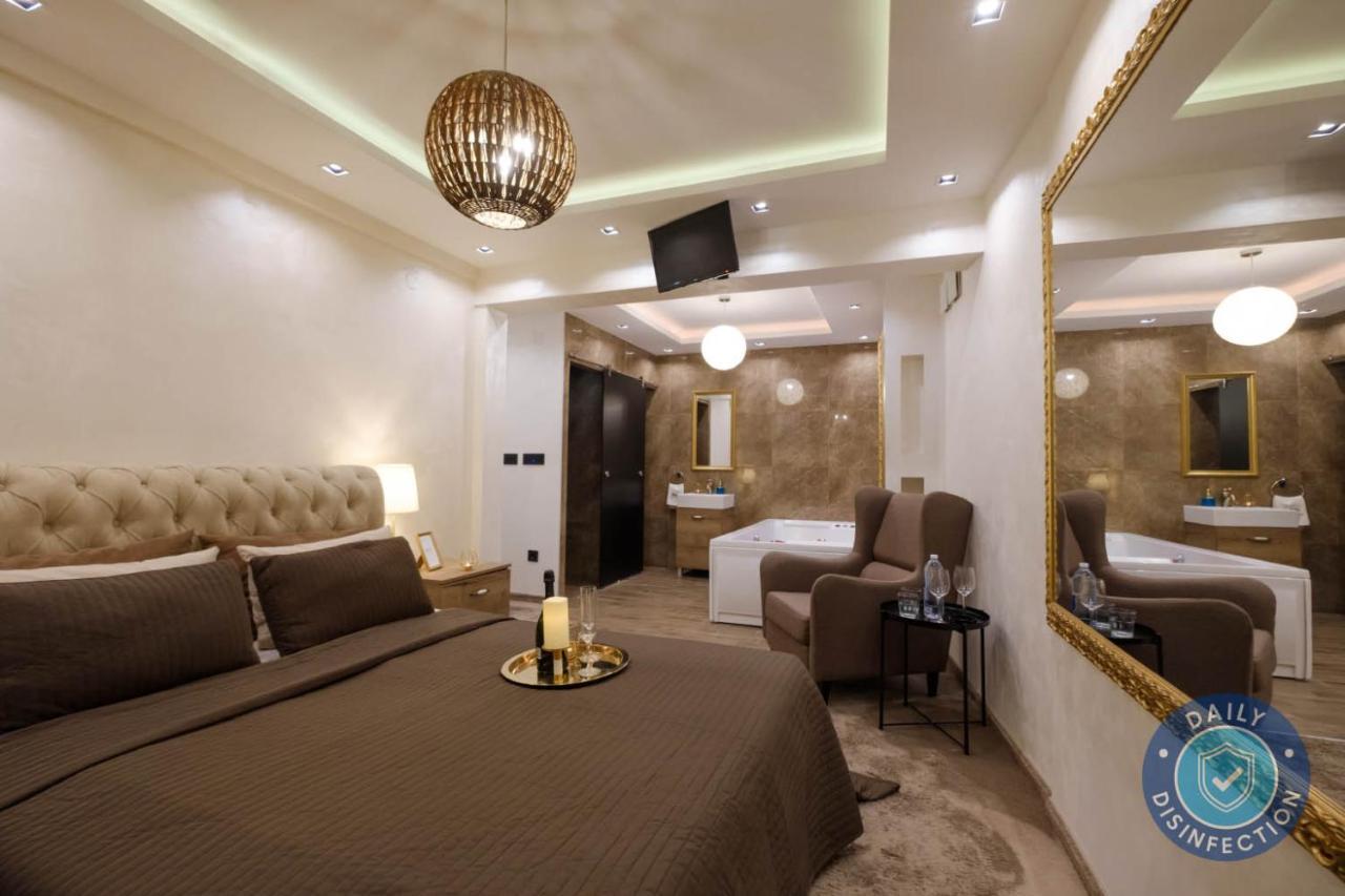 Business Jacuzzi